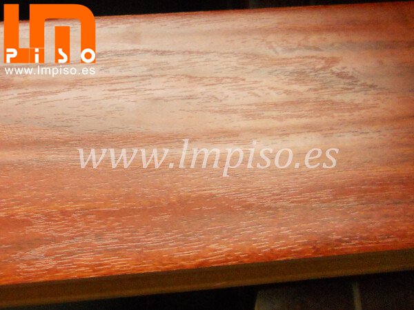 Alta calidad pisos flotantes laminados handscraped with wood grain antique design