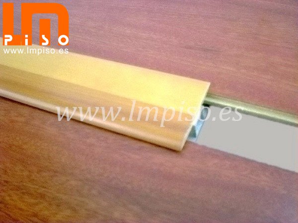 Cubrejuntas transición (T-Molding) para pisos fotolaminados 